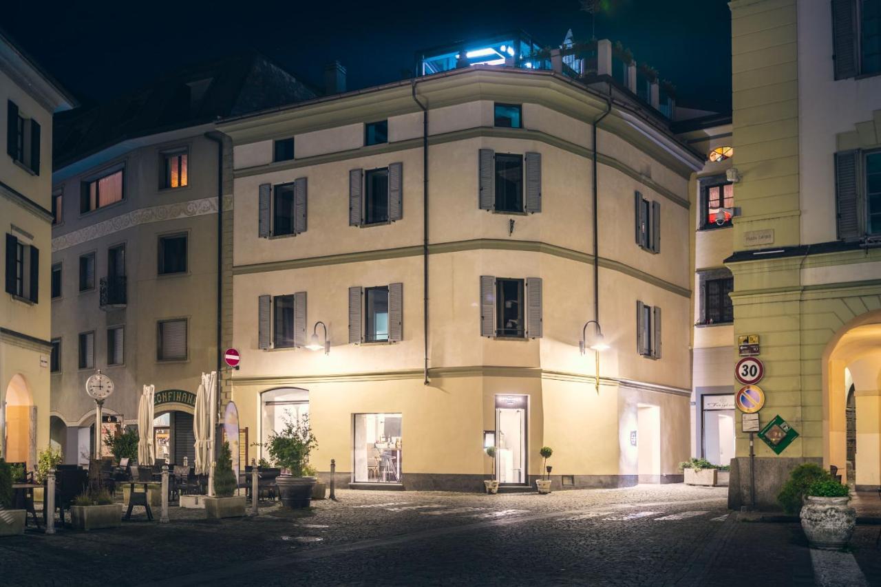 Domus Cavour Rooms&Suites Tirano Exterior photo