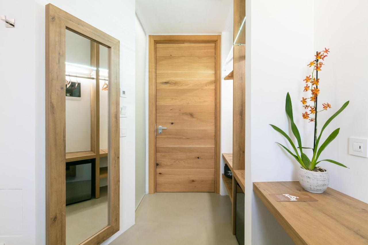Domus Cavour Rooms&Suites Tirano Exterior photo